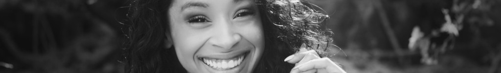 Image of a Black Mexican woman smiling