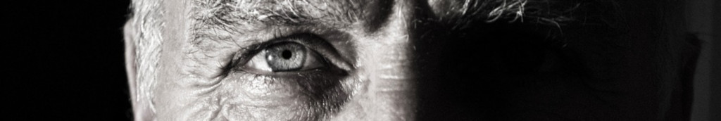 Image of a man's eyes cc0