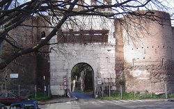 Image of the Latin gate in Rome today. Used by kind permission of Joris