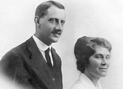 Image of Hattie and Willie Burton courtesy of Flower Pentecostal Heritage Centre